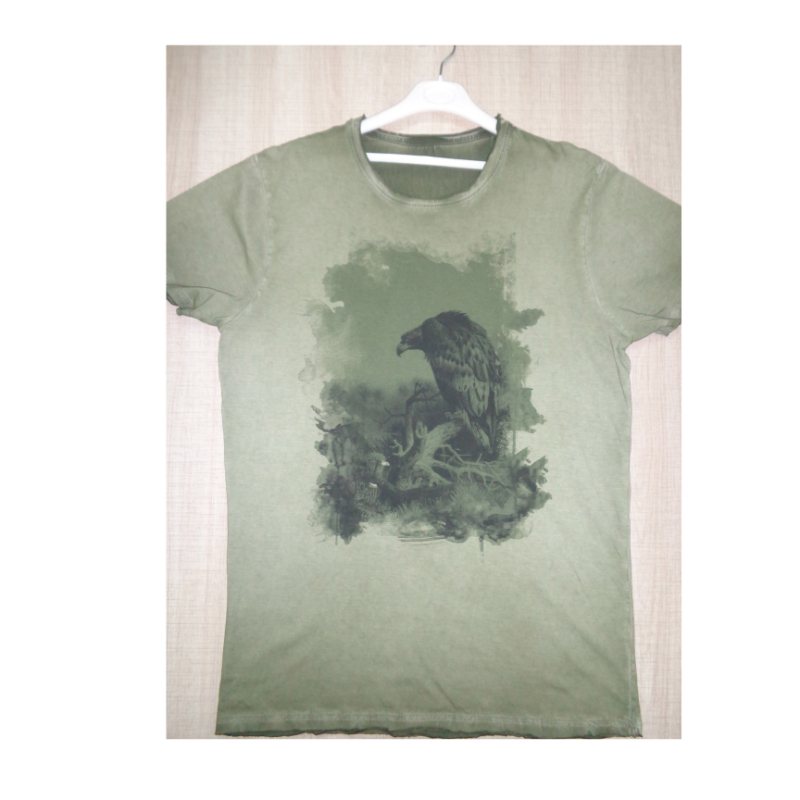 Men’s Wear – 32